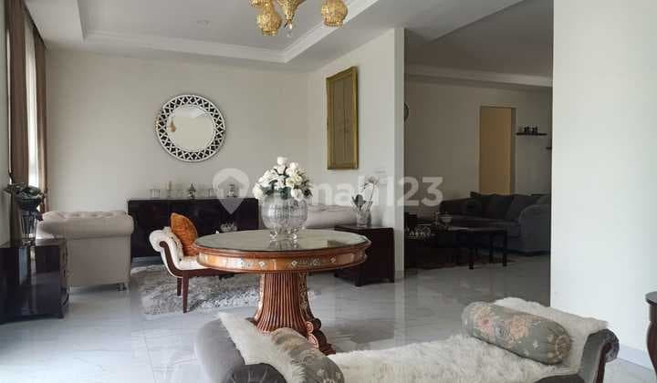 *Dijual/Disewakan Rumah Bagus Setiabudi Regency*