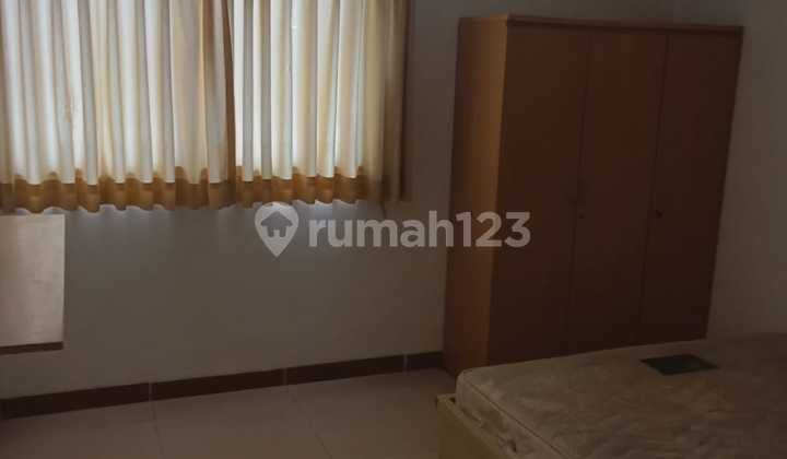 *Disewakan**Rumah Modern Dalam Komplek Lingkungan Nyaman Dekat Universitas Pendidikan Indonesia*