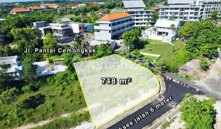 Tanah Komersil 748M² View Laut Pantai Bingin