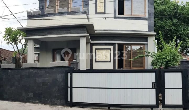 New Villa in the city center, Tengku Umar, suitable for personal or commercial use.