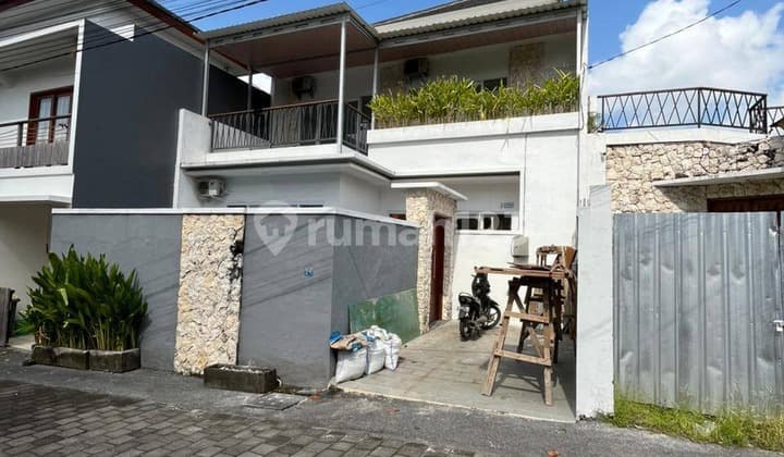 Villa 2 Lantai Mewah Fully Furnish Di Tumbak Bayuh Canggu