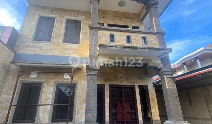 Rumah Minimalis Modern 5 Kamar Strategis di Palapa Sidakarya