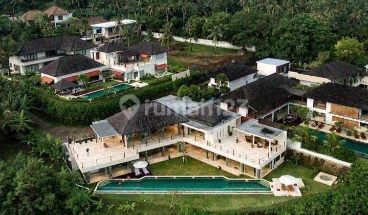 Villa Mewah View Laut Dan Gunung Di Candi Dasa