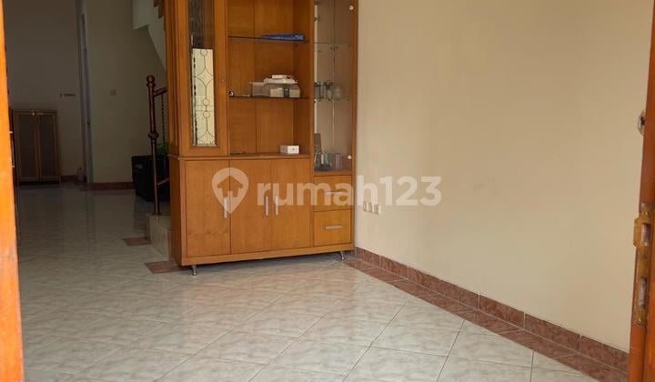 Rumah Dijual di Taman Surya Bagus Rapi Terawat Siap Huni