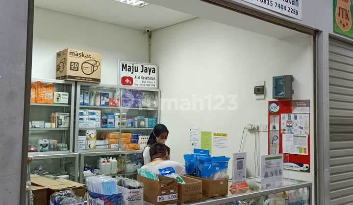 Ruang-Usaha Kios Di Pasar Modern Intermoda Bsd