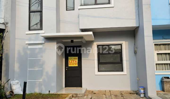 Rumah rapi siap huni Serpong River Side dekat BSD