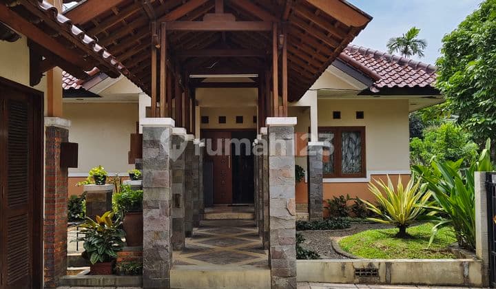 Rumah Asri Sejuk & Nyaman Dekat Pasar Modern Bsd & Akses Tol
