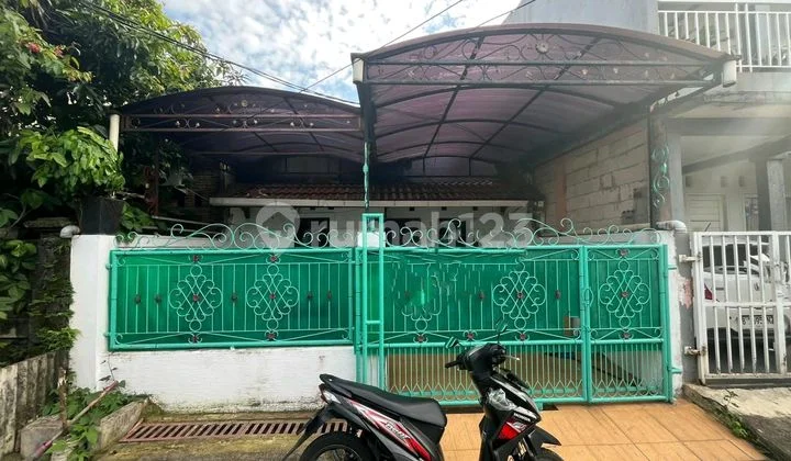 Rent House Ready to Live In Attached to BSD Affordable Price Rent House Ready to Live In Attached to BSD Affordable Price