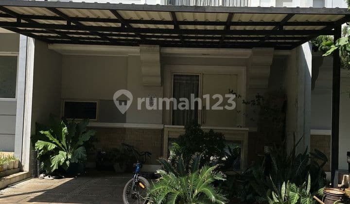 Rumah Bsd Sevilla Dekat Sekolah Stella Maris Dan Stasiun Rawa Buntu di BSD Sevilla