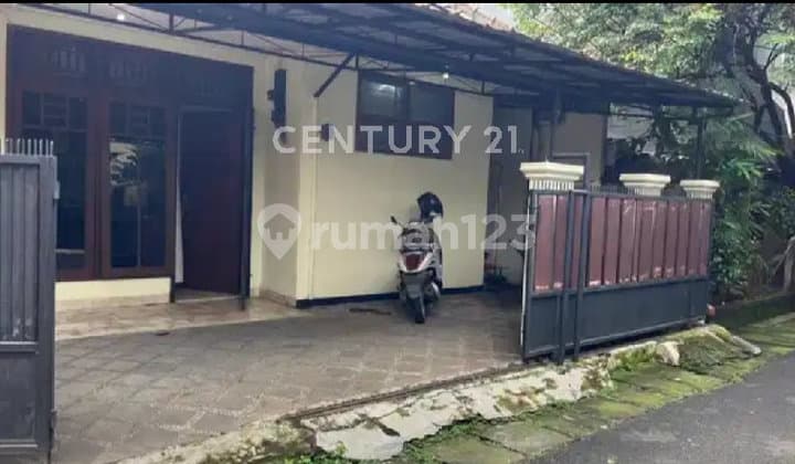 Rumah Tebet Samping Taman Habib Siap Huni Cocok Utk Keluarga
