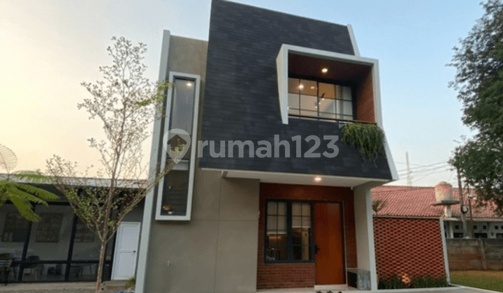 Rumah 2 Lantai Strategis Dekat Gerbang Tol Kukusan – Bisa KPR Syariah