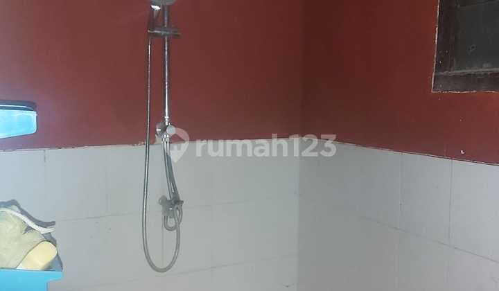 Rumah 2 Lantai di Ketintang Permai, Hitung Tanah Saja