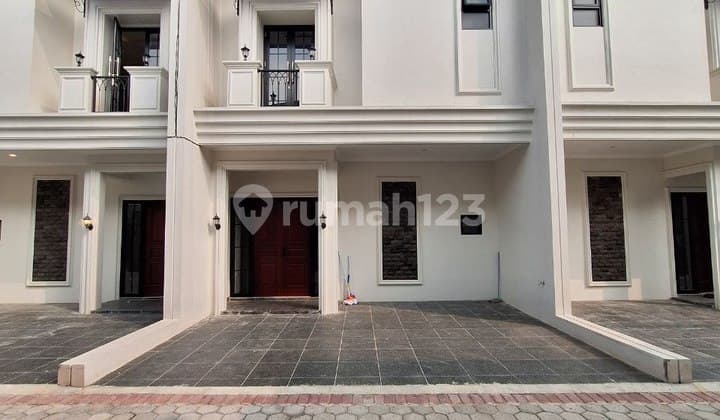 Rumah 2 lantai Lokasi Premium di dalam Cluster Akses Boulevard Grand Depok City