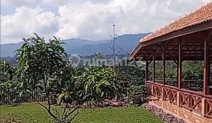 Dijual Villa Cantik dengan View Gunung, Rapih Siap Huni Di Mega Mendung Bogor