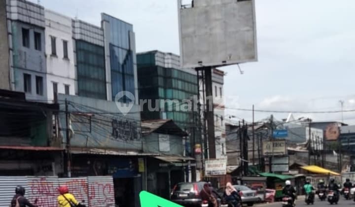 Dijual Ruko di Tempat Ramai di Lokasi Strategis di Jl Dewi Sartika, Ciputat