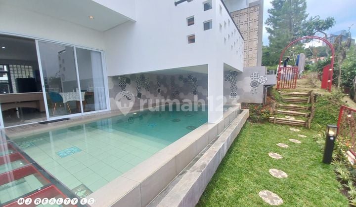 RUMAH SWIMMING POOL DAN FULL FURNISH - RESORT DAGO PAKAR