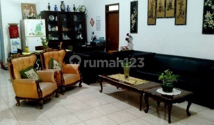 MAINROAD AREA KOMERSIL BURANGRANG