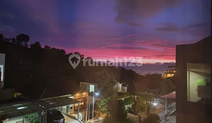 DAGO RESORT COOL VIEW HOUSE BANDUNG