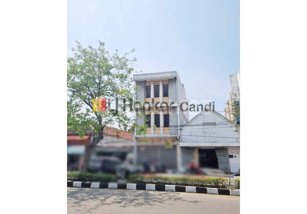Ruko di Agus Salim Semarang