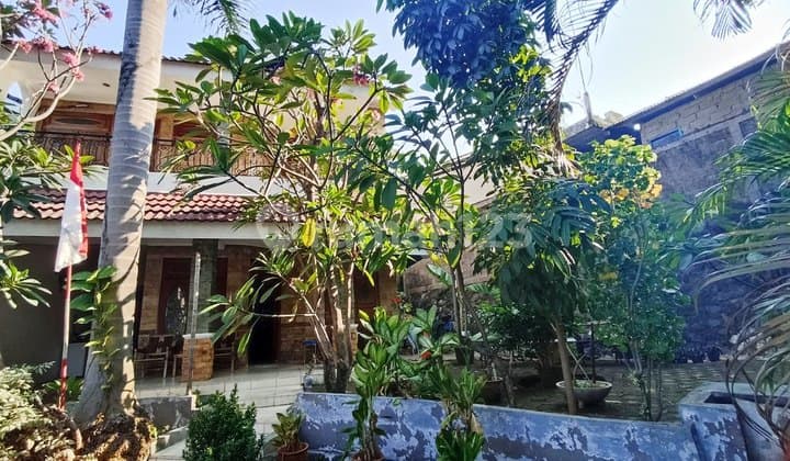 Rumah 2 Lantai Bagus Furnished SHM di Taman Bougenville, Bekasi