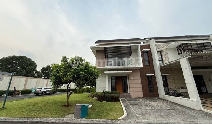 DIJUAL RUMAH BESAR TANAH 193 POSISI HOOK DI BURGUNDY RESIDENCE SUMMARECON BEKASI