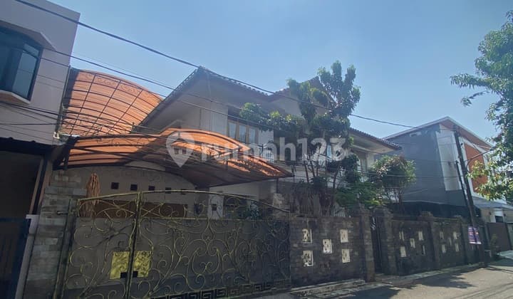 For Sale: House in Pondok Kelapa, East Jakarta