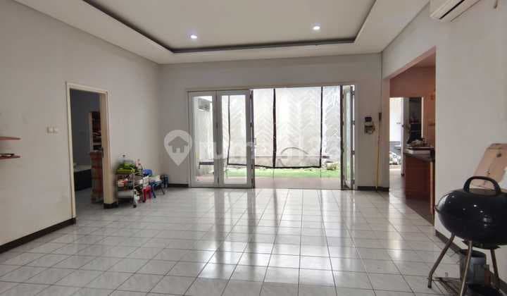 Rumah Bagus di Lebak Bulus Siap Huni dan Nego