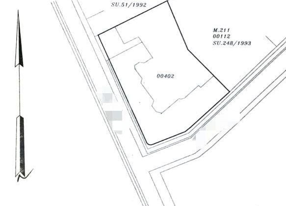 Dijual rumah di Jl. Cikini Jakpus, hitung tanah aja