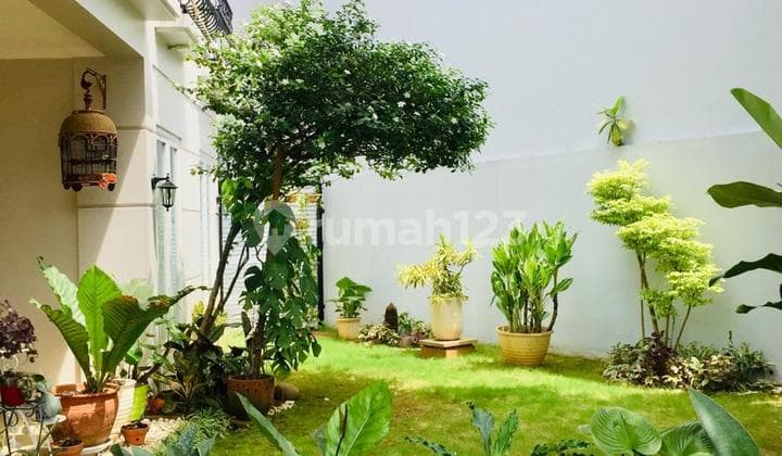 Dijual Rumah Cantik Di Menteng Sektor 7 Bintaro Jaya