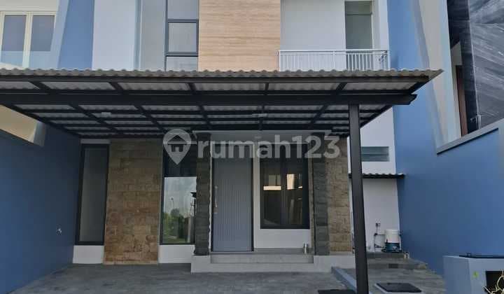 Rumah Palm Beach Pakuwon City Dkt Grand Island