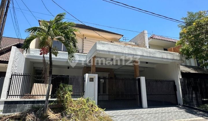 Araya House Phase 1 Galaxy Bumi Permai, near Galaxy Kertajaya and Pakuwon City. Araya House Phase 1 Galaxy Bumi Permai, near Galaxy Kertajaya and Pakuwon City.