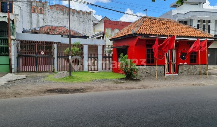 Rumah Murah Strategis Hitung Tanah Di Lojiwetan Solo