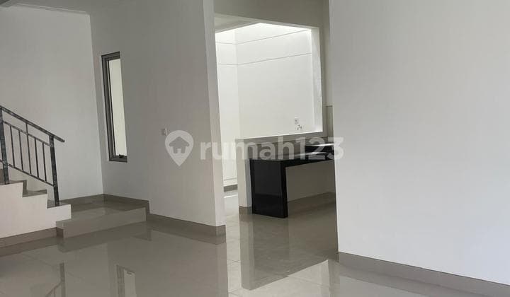 jual rumah 2 lantai PIK 2 extension uk 8x12,5m kosongan