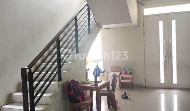 Rumah Rapih Sudah Renovasi Di Cluster Palm Summarecon Bekasi