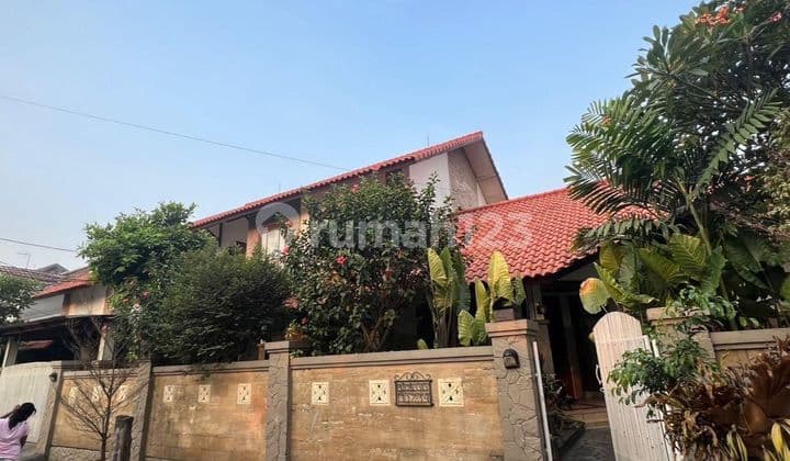 Rumah Rapih Siap Huni Di Jl. Bumi Pratama Dukuh Jakarta Timur