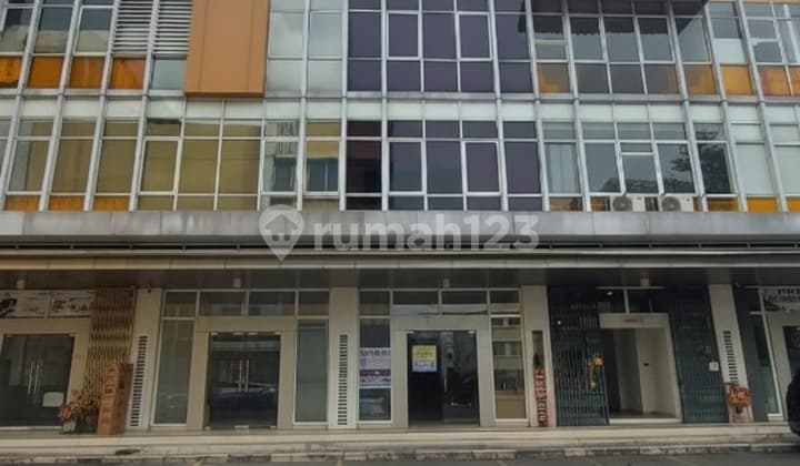 Ruko Ruby Siap Pakai di Area Komersial Summarecon Bekasi