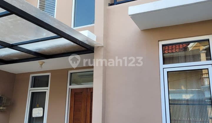 Minimalist house in a good and strategic location