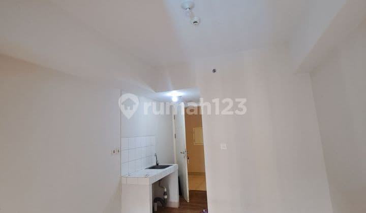 Disewakan Apartemen Studio Pool Springlake Summarecon Bekasi