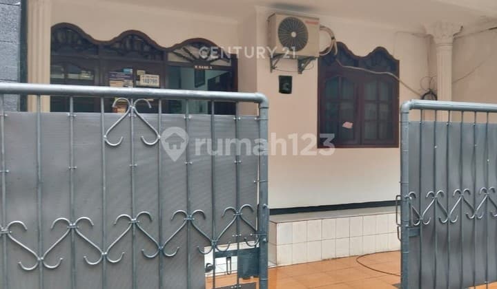 Rumah 2 Lantai di Daerah Malaka Jaya, Duren Sawit, Jakarta Timur