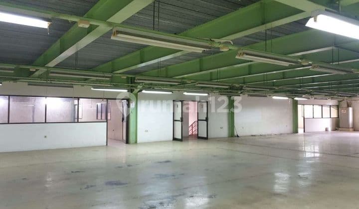 Gudang siap pakai 3750 m lokasi Strategis Aman di Pergudangan Taman Tekno BSD Serpong