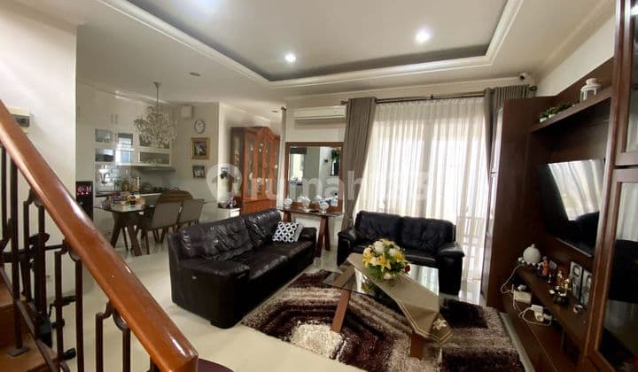 Rumah kawasan BSD baru semi furnished di Greenwich BSD