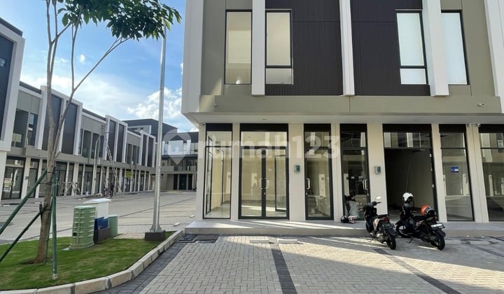 Ruko Baru Siap Pakai Kawasan Ramai Cocok Untuk Usaha di Gading Serpong