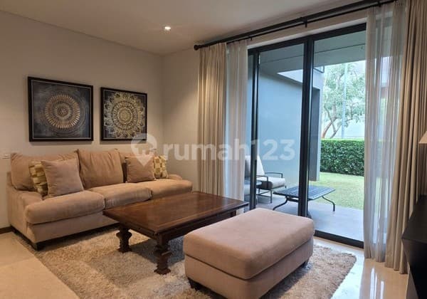 Rumah Mewah Hook Lokasi Zora BSD