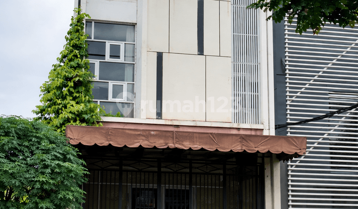 Dijual Ruko 3,5 Lantai Area Bisnis Lippo Karawaci