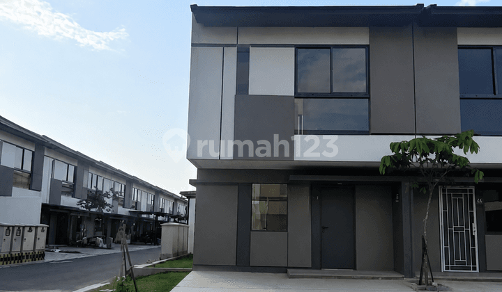 Ready-to-Occupy Best Price House at Park Serpong in Legok