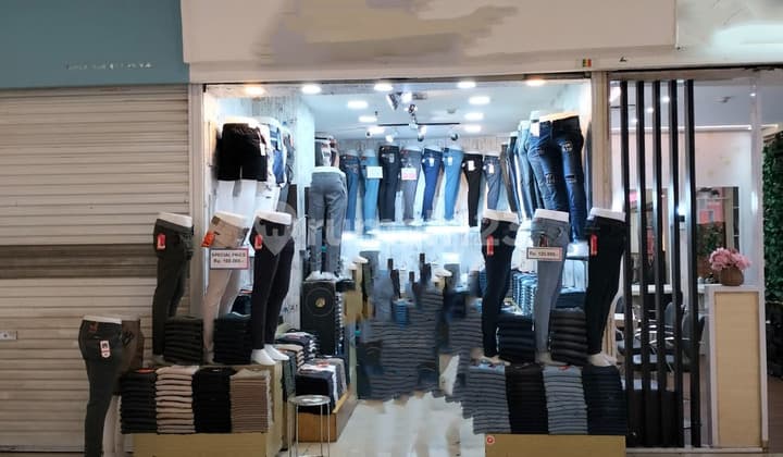 Kios at Mall Tangerang City, Tangerang City