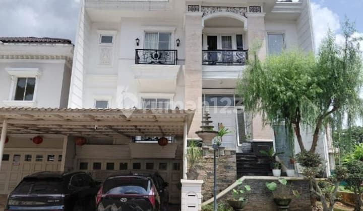 Rumah Premium Cluster Aristoteles di Gading Serpong