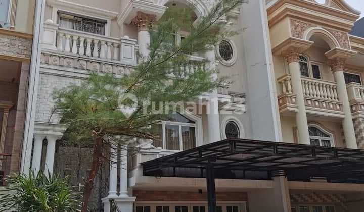 Disewakan Cepat Rumah Cluster Florence Pik Pantai Indah Kapuk