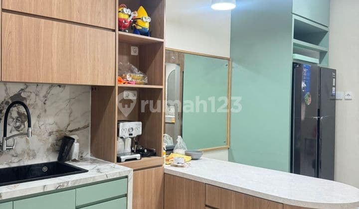 Rumah 2 Lantai Bagus Furnished Sertifikat Hak Milik di Cluster Havana , Tangerang
