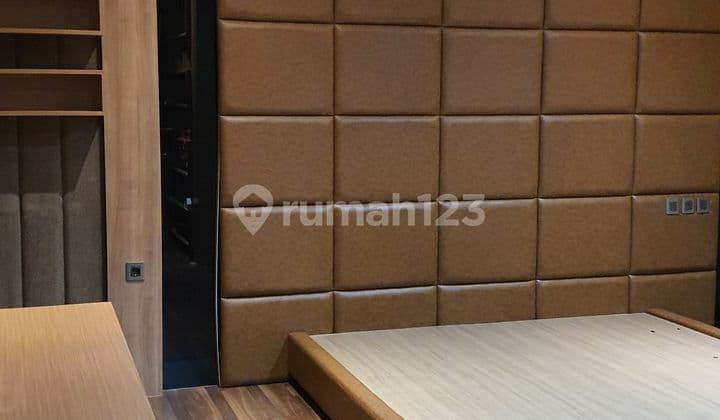 Dijual Cepat Rumah Mewah Lebar 8 Di Golflake Residence Cengkareng Jakarta Barat